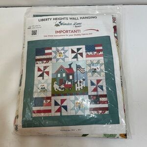 NEW IN PACKAGE WANDER LANE LIBERTY HEIGHTS WALL‎ HANGING KIT